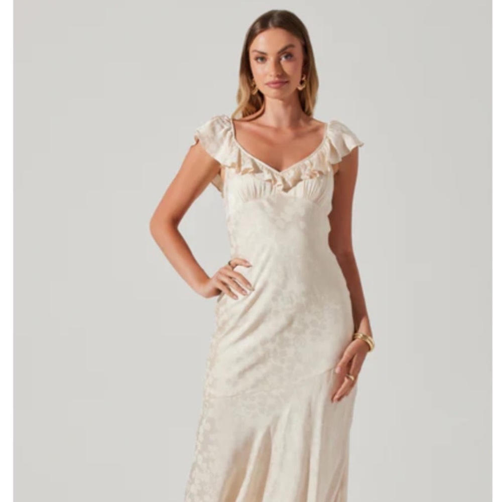 ASTR The Label Jacquard Ruffle Midi Dress - Size Medium